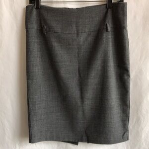 Heart Moon Star gray pencil skirt, size 6